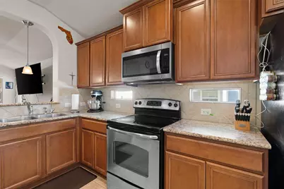 716 Niobrara River Drive, Pflugerville, TX 78660 - Photo 8