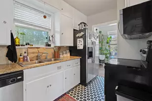 1700 Northwood Rd, Austin, TX 78703 - Photo 26