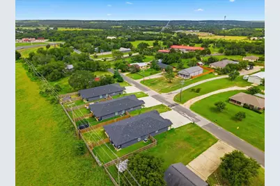 109 Fisher Street #A & B, Elgin, TX 78621 - Photo 4