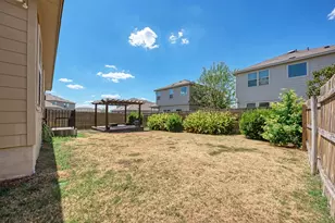 629 Shimek Ln, Jarrell, TX 76537 - Photo 36