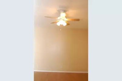 202 E 32nd Street #12, Austin, TX 78705 - Photo 4