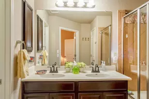 210 Wincliff Dr, Buda, TX 78610 - Photo 10