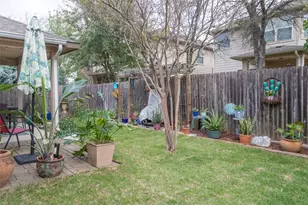 210 Wincliff Dr, Buda, TX 78610 - Photo 32