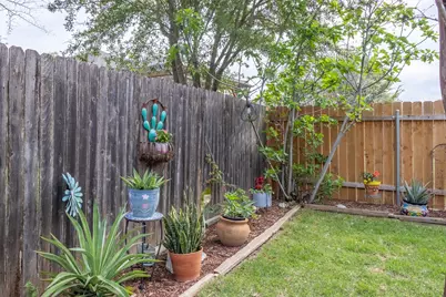 210 Wincliff Drive, Buda, TX 78610 - Photo 30