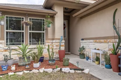 210 Wincliff Drive, Buda, TX 78610 - Photo 2