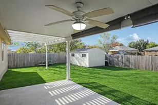 229 Holman Path, Hutto, TX 78634 - Photo 18