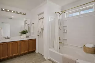 229 Holman Path, Hutto, TX 78634 - Photo 12