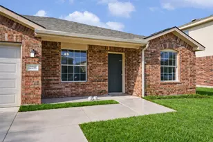 229 Holman Path, Hutto, TX 78634 - Photo 2