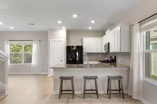 440 Wolf Springs Rd, Georgetown, TX 78628 - Photo 10