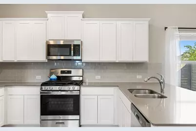 440 Wolf Springs Road, Georgetown, TX 78628 - Photo 14