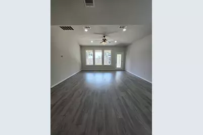 1052 Myrna Bend, Leander, TX 78641 - Photo 8