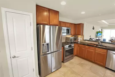 104 Sheldon Lake Drive, Georgetown, TX 78633 - Photo 8