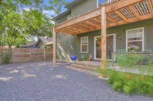 1313 Garden St, Austin, TX 78702 - Photo 22