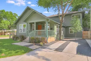 1313 Garden St, Austin, TX 78702 - Photo 2