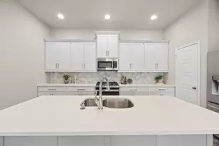 231 Krupp Ave, Liberty Hill, TX 78642 - Photo 10