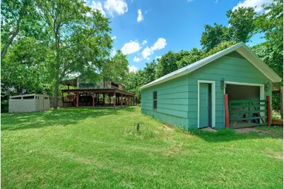 906 Water Street, Manor, TX 78653 - Photo 8