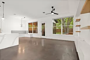 4602 Mt Vernon Dr, Austin, TX 78745 - Photo 10