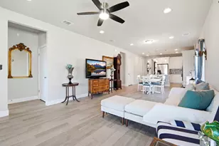 208 Winding Hollow Ln, Georgetown, TX 78628 - Photo 12