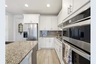 208 Winding Hollow Lane, Georgetown, TX 78628 - Photo 16