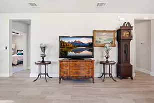 208 Winding Hollow Ln, Georgetown, TX 78628 - Photo 10