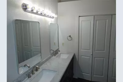 1617 Gracy Farms Lane, Austin, TX 78758 - Photo 18