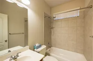 165 Lady Bird Ln, Georgetown, TX 78628 - Photo 24