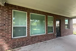 2411 Sunset Mist Ln, Conroe, TX 77304 - Photo 18