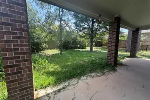 2411 Sunset Mist Ln, Conroe, TX 77304 - Photo 6