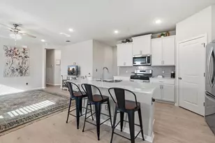 6026 Marsh Ln, Buda, TX 78610 - Photo 12
