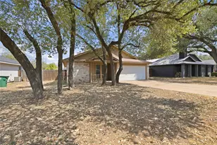 3902 Stonecroft Dr, Austin, TX 78749 - Photo 1