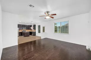 1204 April Meadows Loop, Georgetown, TX 78626 - Photo 4