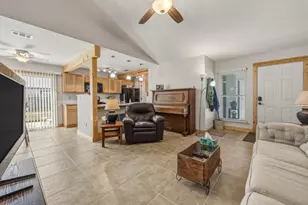 513 Texas Ave, Round Rock, TX 78664 - Photo 6