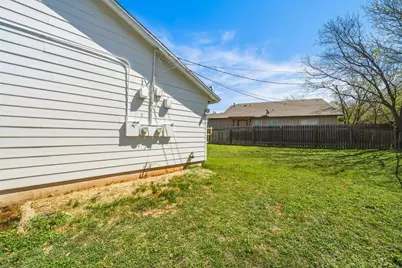 513 Texas Avenue, Round Rock, TX 78664 - Photo 14