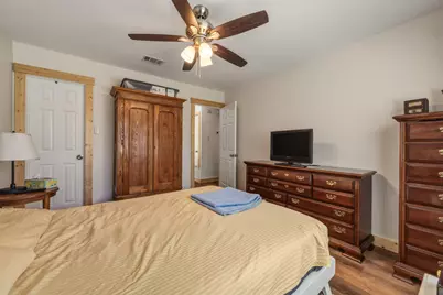 513 Texas Avenue, Round Rock, TX 78664 - Photo 16