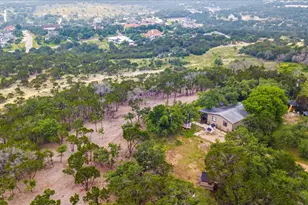 4519 Crawford Rd, Spicewood, TX 78669 - Photo 2