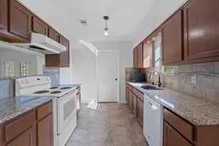 130 Meyers Rd, Buda, TX 78610 - Photo 8