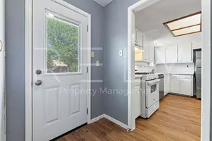 409 E Janis Dr, Georgetown, TX 78628 - Photo 14