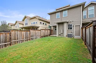 909 Mountaineer Ln, Austin, TX 78757 - Photo 40