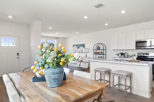 206 Constanza Trl, Bastrop, TX 78602 - Photo 6