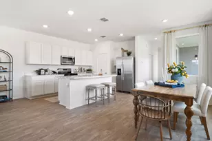 206 Constanza Trl, Bastrop, TX 78602 - Photo 4