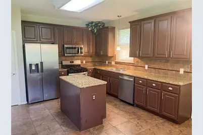 140 Pecanwood S, Kyle, TX 78640 - Photo 10