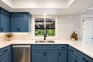 9203 Comburg Dr, Austin, TX 78748 - Photo 6