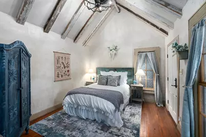 104 Austin Street #B, Fredericksburg, TX 78624 - Photo 36