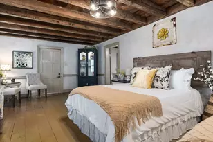 104 Austin St, Fredericksburg, TX 78624 - Photo 14