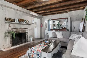 104 Austin St, Fredericksburg, TX 78624 - Photo 12