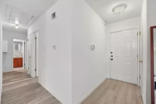 5704 Hammermill Run, Austin, TX 78744 - Photo 2