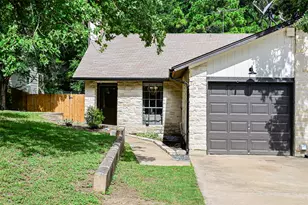 108 S Kaupo Dr, Bastrop, TX 78602 - Photo 14