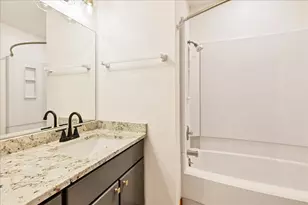 108 S Kaupo Dr, Bastrop, TX 78602 - Photo 20