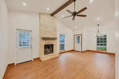 108 S Kaupo Drive #A & B, Bastrop, TX 78602 - Photo 16