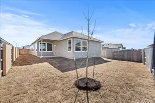 142 Paul Pena Dr, San Marcos, TX 78666 - Photo 14